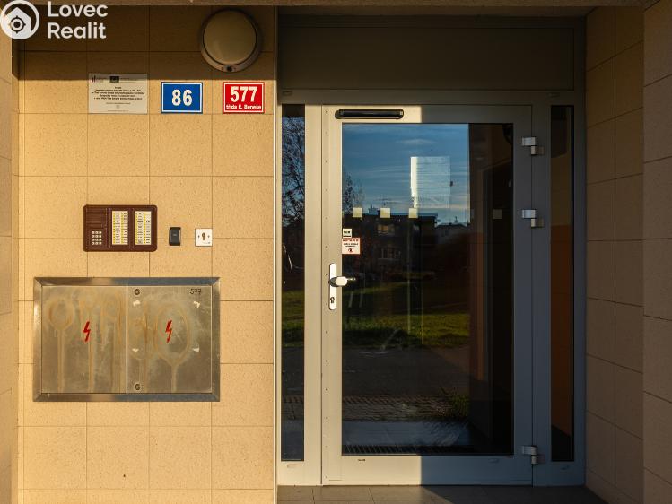 Продажа квартиры 2+KK Hradec Králové, třída Edvarda Beneše 577/86 č. 14