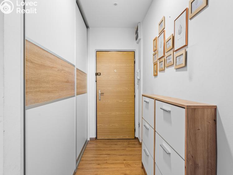 Prodej bytu 3+KK Hradec Králové, třída Edvarda Beneše 1565/2 č. 7