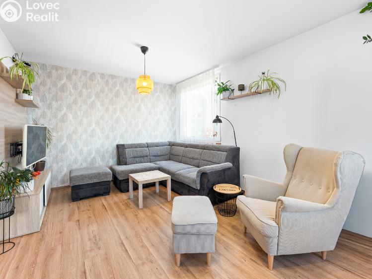 Продаж квартири 3+KK Hradec Králové, třída Edvarda Beneše 1565/2 č. 8