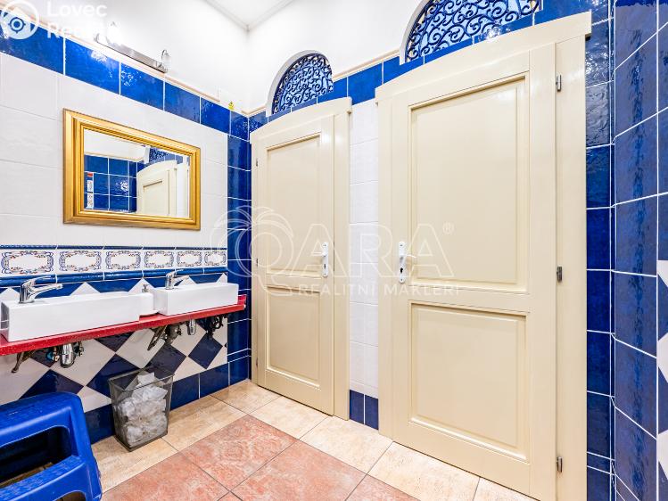 Продаж сімейного будинку Radnice, Pivovarská 64 č. 25