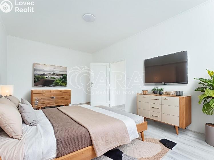 Sale apartment 2+KK Praha, Za vokovickou vozovnou 267/12 č. 5