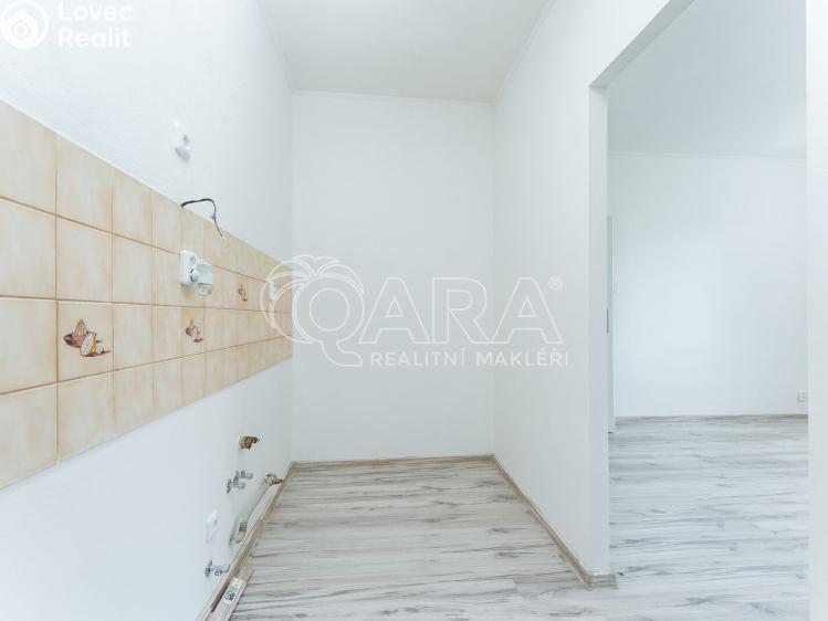 Sale apartment 2+KK Praha, Za vokovickou vozovnou 267/12 č. 18