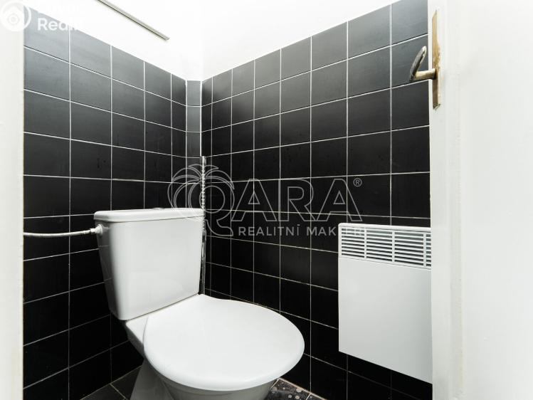 Sale apartment 2+KK Praha, Za vokovickou vozovnou 267/12 č. 20