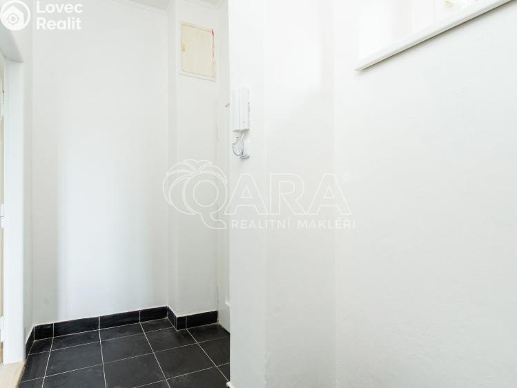 Sale apartment 2+KK Praha, Za vokovickou vozovnou 267/12 č. 21