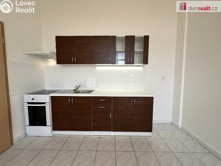 Pronájem bytu 2+KK Zruč nad Sázavou, náměstí Míru č. 7