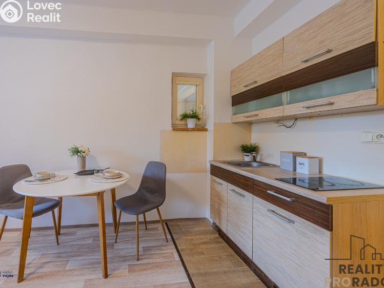 Prodej bytu 1+KK Ostrava, Čs. exilu 473/19 č. 5