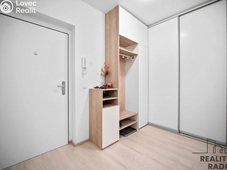 Prodej bytu 3+KK Hradec Králové, Antonína Petrofa č. 7