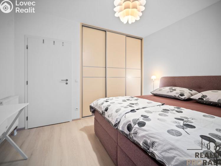 Prodej bytu 3+KK Hradec Králové, Antonína Petrofa č. 16