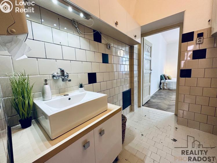 Prodej bytu 3+KK Olomouc, U podjezdu č. 4