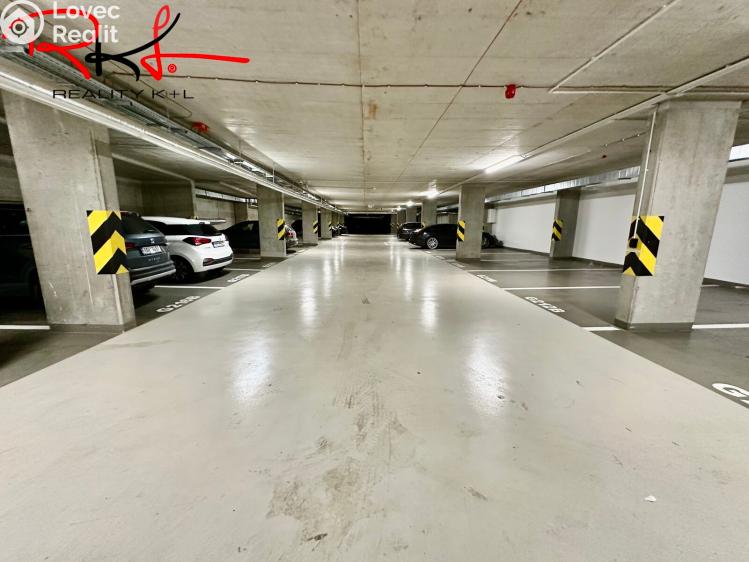 Pronájem garáže Praha, U Pergamenky č. 4