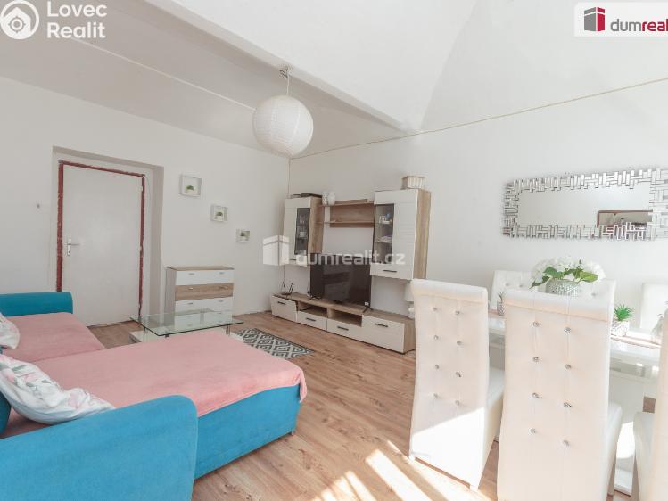 Prodej činžovního domu Králův Dvůr, 5. května č. 5