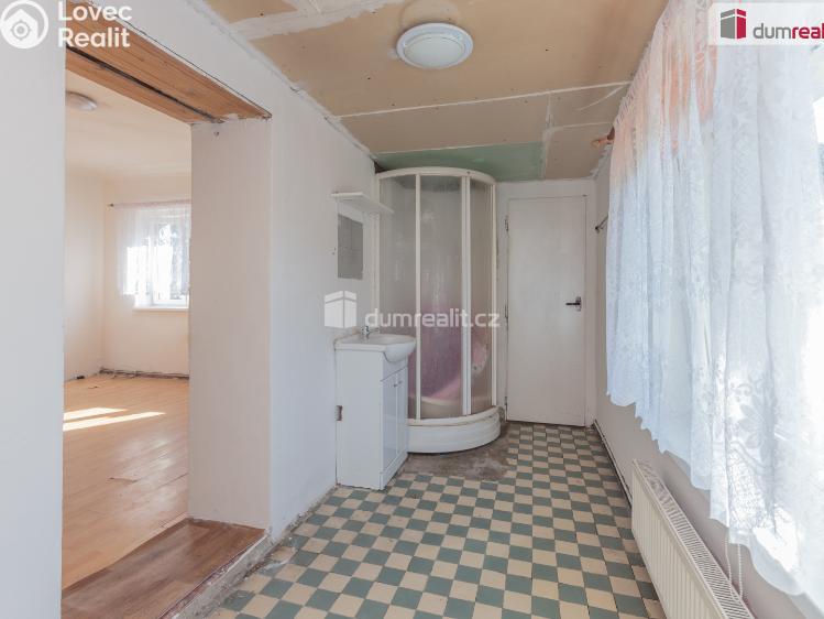 Prodej činžovního domu Králův Dvůr, 5. května č. 17