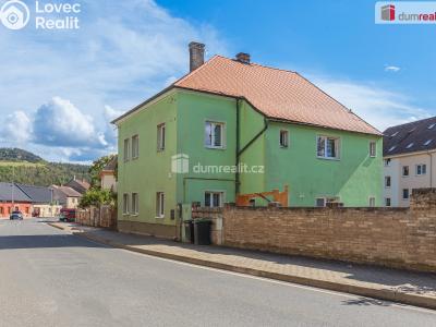 Prodej činžovního domu Králův Dvůr, 5. května č. 1