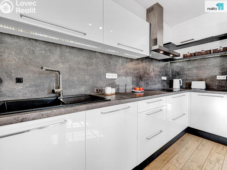 Prodej rodinného domu Veliká Ves, Slunečná č. 20