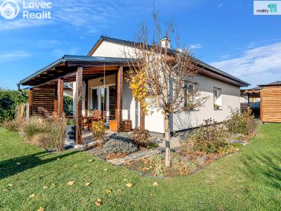 Sale family house Veliká Ves, Slunečná č. 1