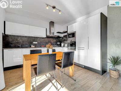 Sale family house Veliká Ves, Slunečná č. 4