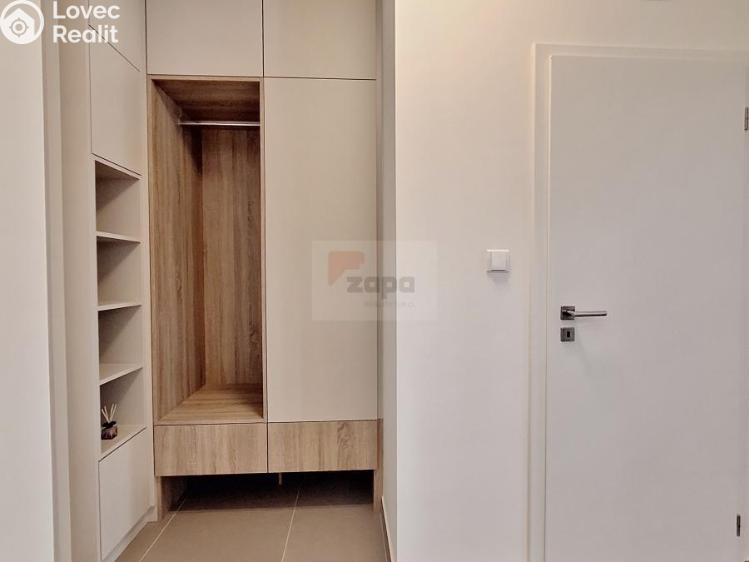 Аренда квартиры 2+KK Praha, Honzíkova 670/14 č. 13