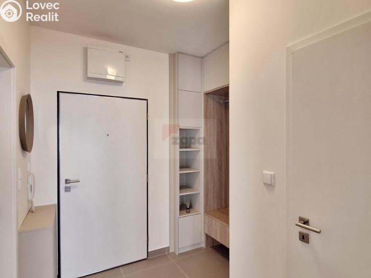 Аренда квартиры 2+KK Praha, Honzíkova 670/14 č. 14