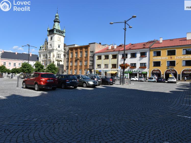 Pronájem bytu 1+KK Náchod, Masarykovo náměstí č. 1