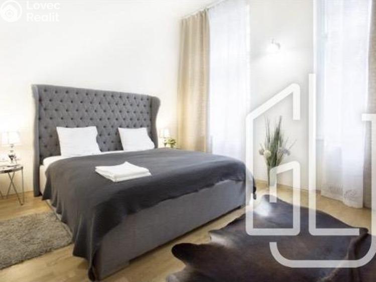 Pronájem bytu 2+KK Praha, Rumunská č. 4