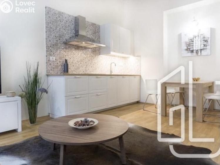 Pronájem bytu 2+KK Praha, Rumunská č. 5