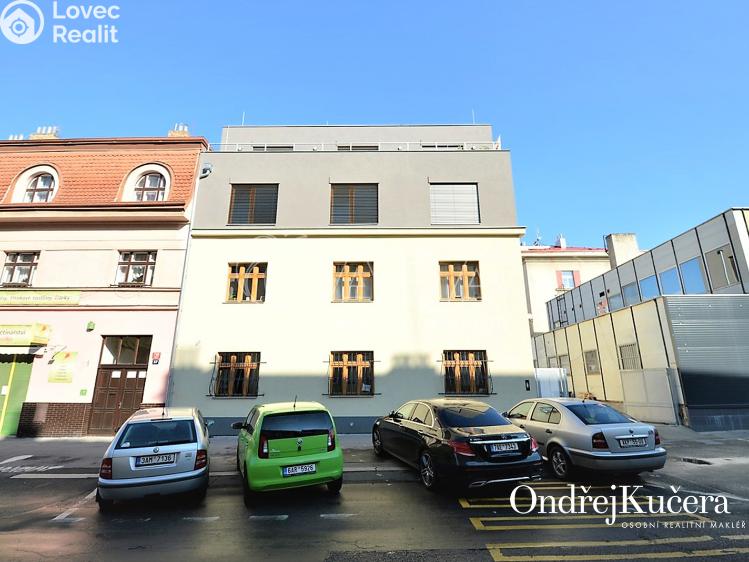 Pronájem bytu 2+KK Praha, Krátká 419/39 č. 21