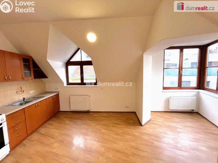 Pronájem bytu 2+KK Uherské Hradiště, Hradební č. 6