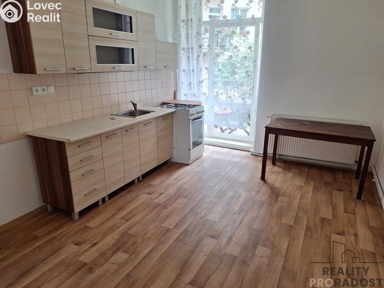 Pronájem bytu 2+KK Děčín, Divišova č. 4