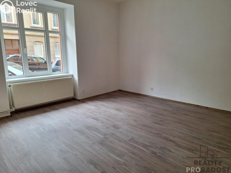 Pronájem bytu 2+KK Děčín, Divišova č. 6