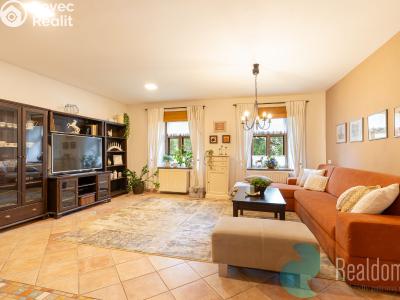 Продаж багатогенного будинку Benešov nad Černou č. 6