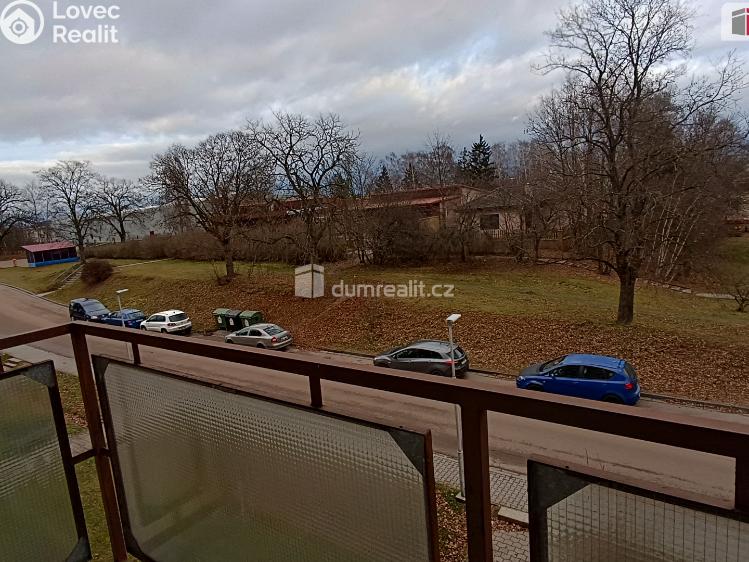 Pronájem bytu 2+1 Luštěnice č. 9