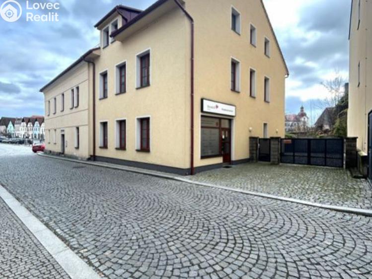 Pronájem bytu 3+KK Planá, náměstí Svobody č. 2