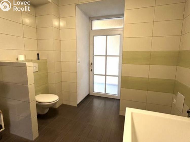 Pronájem bytu 3+KK Planá, náměstí Svobody č. 8