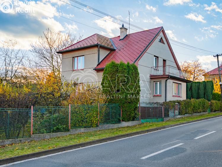 Prodej rodinného domu Komárov, Sokolovická 400 č. 3