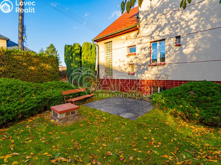 Prodej rodinného domu Komárov, Sokolovická 400 č. 31