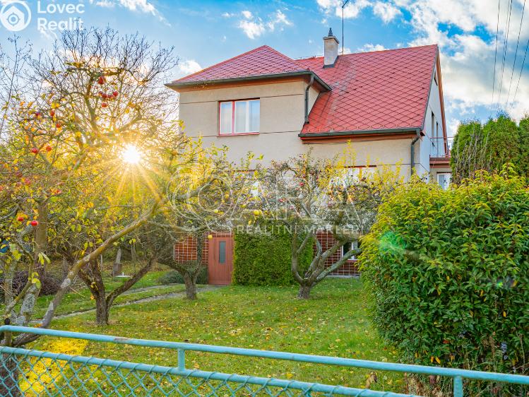 Продаж сімейного будинку Komárov, Sokolovická 400 č. 2