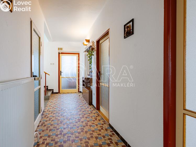 Продаж сімейного будинку Komárov, Sokolovická 400 č. 11