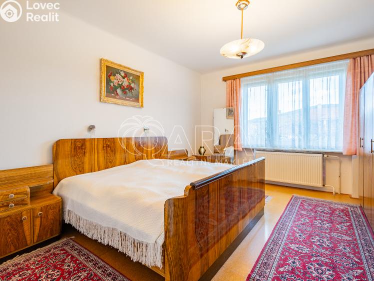 Продаж сімейного будинку Komárov, Sokolovická 400 č. 18