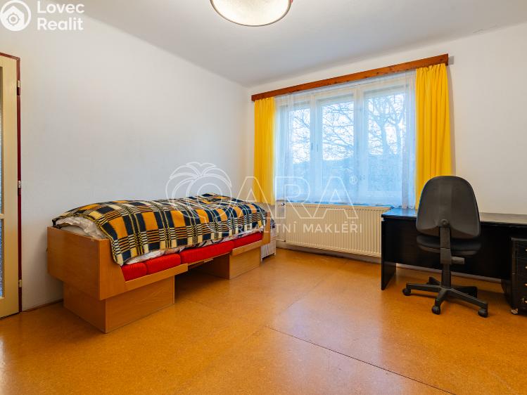 Продаж сімейного будинку Komárov, Sokolovická 400 č. 25