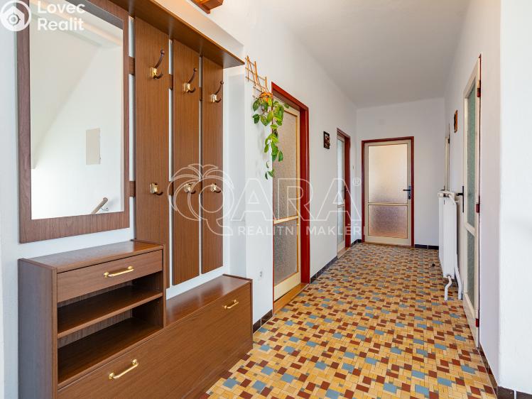 Продаж сімейного будинку Komárov, Sokolovická 400 č. 29