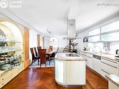 Rent apartment 4+KK Praha, Smetanovo nábřeží č. 1