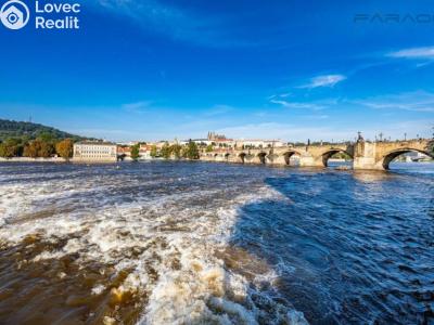 Pronájem bytu 4+KK Praha, Smetanovo nábřeží č. 5