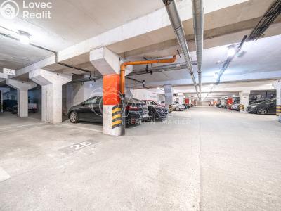 Prodej garážového stání Praha, Ve Lhotce č. 1