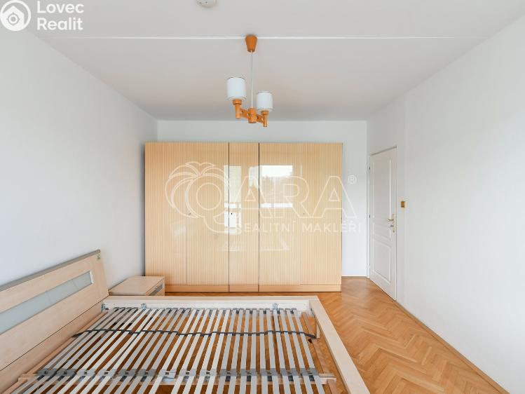 Pronájem bytu 3+1 Praha, Bělinského 963/5 č. 12