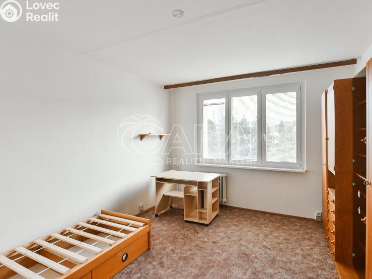 Pronájem bytu 3+1 Praha, Bělinského 963/5 č. 13