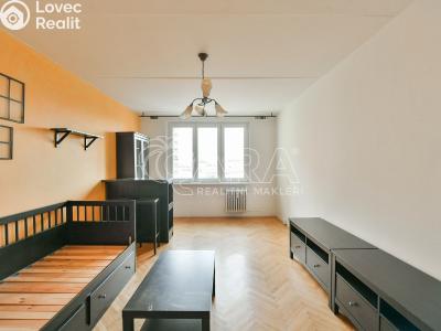 Rent apartment 3+1 Praha, Bělinského č. 2