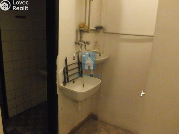 Pronájem obchodního prostoru Plzeň, Karla Steinera č. 9