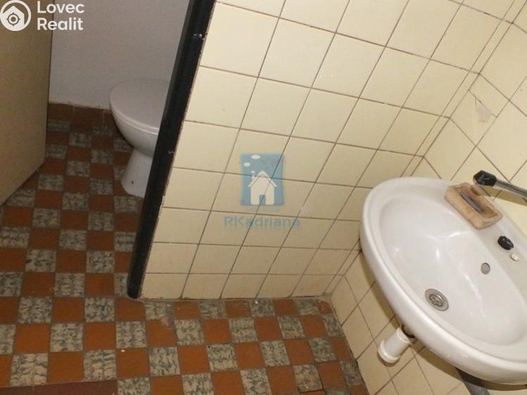 Pronájem obchodního prostoru Plzeň, Karla Steinera č. 8