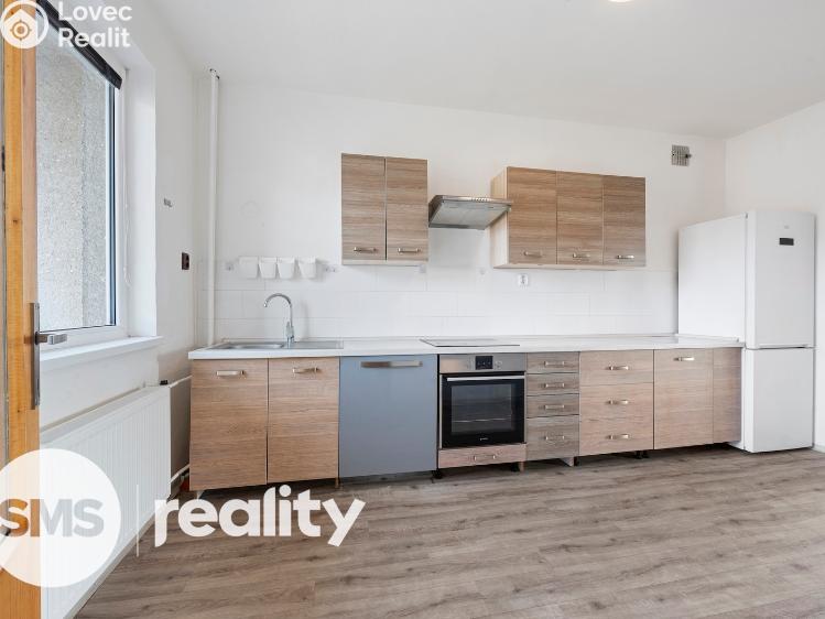 Prodej rodinného domu Čáslavice č. 11