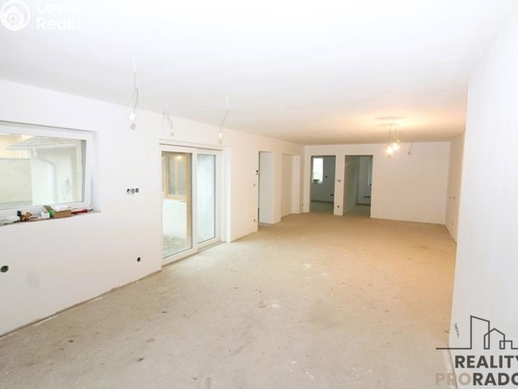 Prodej rodinného domu Chvalovice č. 9